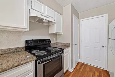 13847 Cherry Hollow Lane, Houston, TX 77082 - Photo 21
