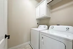 23 Jonquil Pl, Tomball, TX 77375 - Photo 43