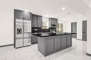 13042 Richmond Ave, Houston, TX 77082 - Photo 11
