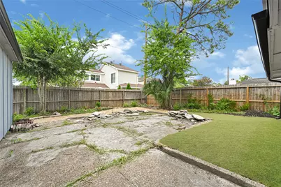 13042 Richmond Avenue, Houston, TX 77082 - Photo 37