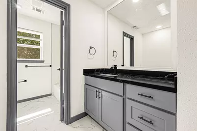 13042 Richmond Avenue, Houston, TX 77082 - Photo 29