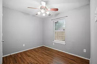 20502 Holly Barr Ln, Cypress, TX 77433 - Photo 33