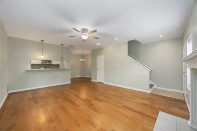 9850 Pagewood Lane #1305, Houston, TX 77042 - Photo 7