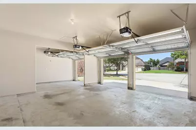 9726 Bonham Lakes Lane, Humble, TX 77396 - Photo 37