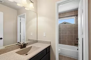 9726 Bonham Lakes Ln, Humble, TX 77396 - Photo 29