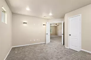 9726 Bonham Lakes Ln, Humble, TX 77396 - Photo 27