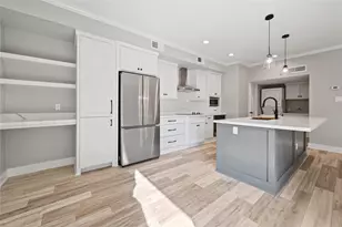 2113 Lake Village Dr, Kingwood, TX 77339 - Photo 9