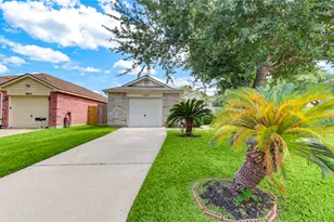 18835 Driftwood Springs Dr, Katy, TX 77449 - Photo 3