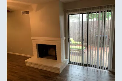 6401 Deihl Road #704, Houston, TX 77092 - Photo 3
