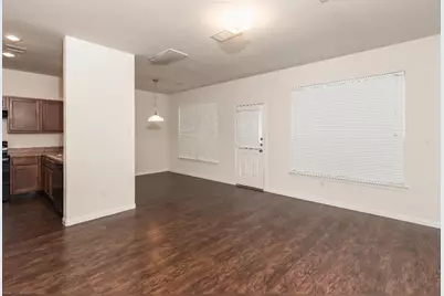 8918 Santo Domingo, Houston, TX 77017 - Photo 5