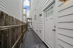 323 N Nagle St, Houston, TX 77003 - Photo 47