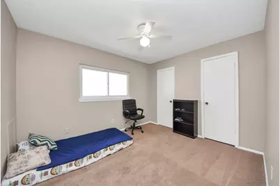 2519 Colonial Ridge Drive, Friendswood, TX 77546 - Photo 17