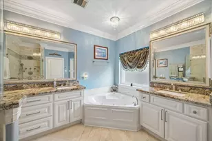 13602 Laurel Terrace Ln, Sugar Land, TX 77498 - Photo 15