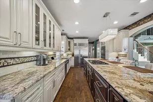 13602 Laurel Terrace Ln, Sugar Land, TX 77498 - Photo 9