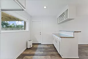 9639 Vogue Ln, Houston, TX 77080 - Photo 13