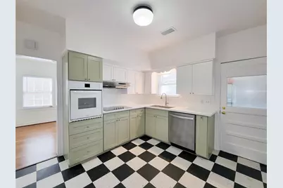 1728 Hawthorne Street #2, Houston, TX 77098 - Photo 17