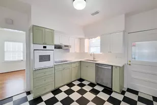 1728 Hawthorne St, Houston, TX 77098 - Photo 17