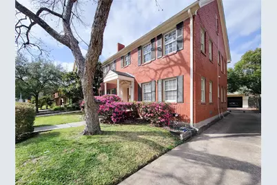 1728 Hawthorne Street #2, Houston, TX 77098 - Photo 3