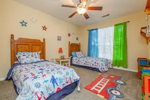 301 W Little York Rd, Houston, TX 77076 - Photo 5