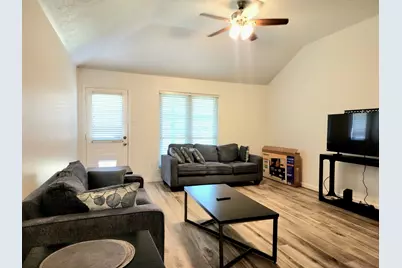 11742 Fortune Park Drive, Houston, TX 77047 - Photo 15