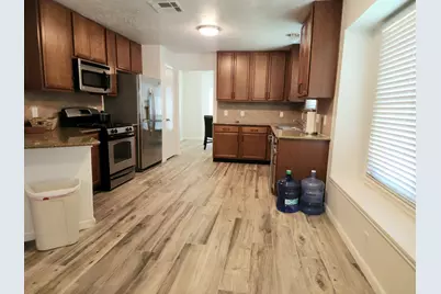 11742 Fortune Park Drive, Houston, TX 77047 - Photo 7