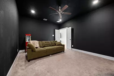 1021 Lakemont Bend Lane, Pinehurst, TX 77362 - Photo 31