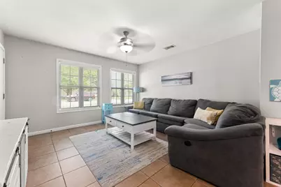 123 Bonita Avenue, Galveston, TX 77550 - Photo 3