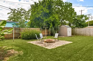 123 Bonita Ave, Galveston, TX 77550 - Photo 13