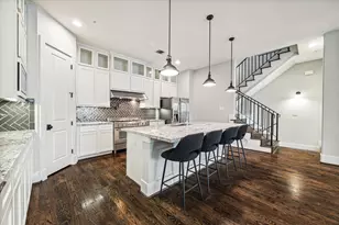 912 Yale St, Houston, TX 77008 - Photo 13