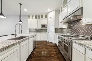 912 Yale St, Houston, TX 77008 - Photo 15