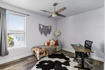 4102 Grayson Drive, Galveston, TX 77554 - Photo 15