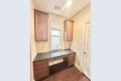 43 Panterra Way, The Woodlands, TX 77382 - Photo 9