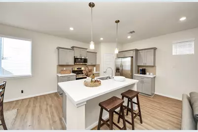 14967 Eagle Feather Drive, Houston, TX 77090 - Photo 17