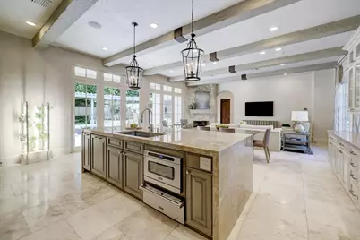 5610 Lynbrook Drive, Houston, TX 77056 - Photo 13