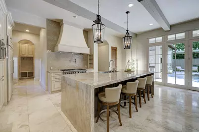 5610 Lynbrook Drive, Houston, TX 77056 - Photo 3