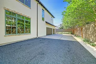 5610 Lynbrook Dr, Houston, TX 77056 - Photo 49