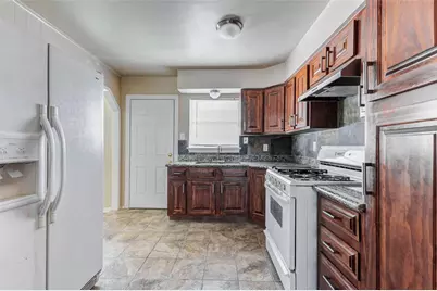 9417 Fairland Drive, Houston, TX 77051 - Photo 5