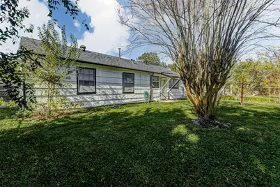 9417 Fairland Drive, Houston, TX 77051 - Photo 27