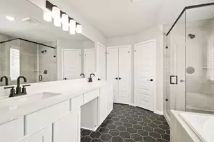 128 Peninsula Pt Dr, Montgomery, TX 77356 - Photo 11