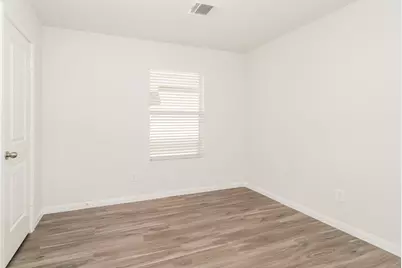 5611 Amelia Plantation Drive, Katy, TX 77449 - Photo 13