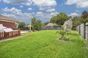 9818 Sandtown Cir, Houston, TX 77064 - Photo 21
