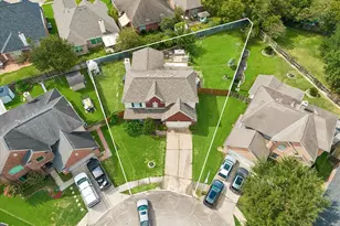 9818 Sandtown Cir, Houston, TX 77064 - Photo 23