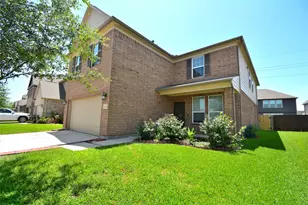 14610 Ruddy Duck Ln, Houston, TX 77049 - Photo 1