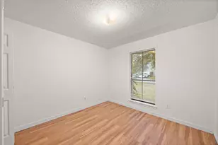 13527 Avonshire Dr, Houston, TX 77083 - Photo 7