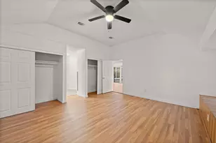 13527 Avonshire Dr, Houston, TX 77083 - Photo 23