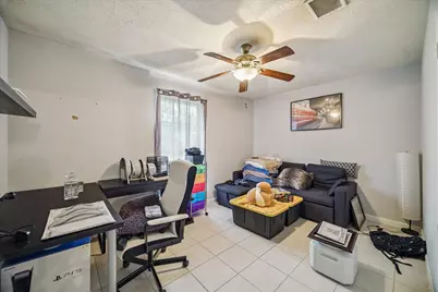 9727 Blankenship Drive, Houston, TX 77080 - Photo 7