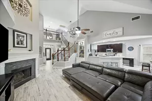 10510 Indian Paintbrush Ln, Houston, TX 77095 - Photo 9