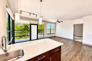 2910 Milam St St, Houston, TX 77006 - Photo 3