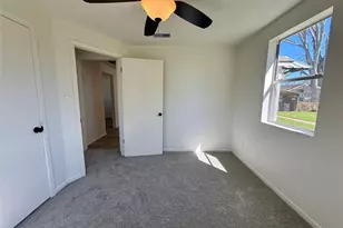 111 4th St, Brazoria, TX 77422 - Photo 19