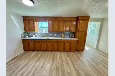 111 4th Street, Brazoria, TX 77422 - Photo 5